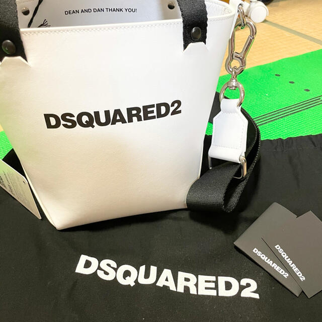 DSQUARED2 - 【新品タグ付き】ディースクエアード 鞄の通販 by 凛