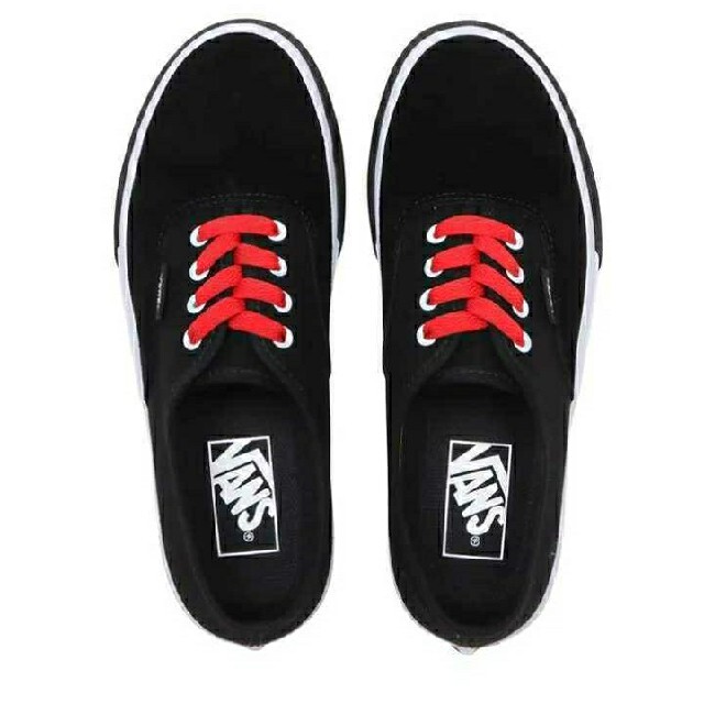 VANS(ヴァンズ)の最値定価7150円!新品!バンズ オーセンティック スニーカー 26.5cm メンズの靴/シューズ(スニーカー)の商品写真