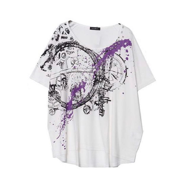 CIVARIZE 半袖　カットソー　新品　未使用 メンズのトップス(Tシャツ/カットソー(半袖/袖なし))の商品写真