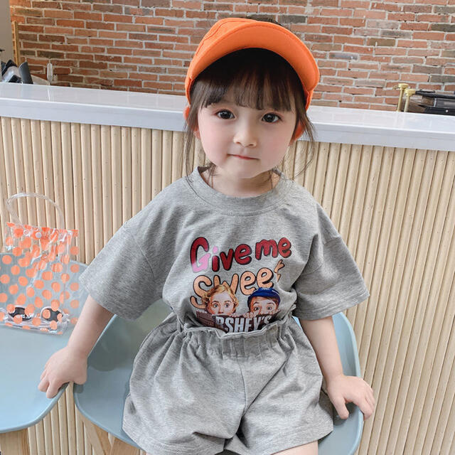 キッズセットアップ　Tシャツ　キュロットパンツ　女の子服夏物トップスグレー130 キッズ/ベビー/マタニティのキッズ服女の子用(90cm~)(その他)の商品写真