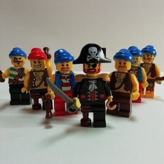 レゴ(Lego)のLEGO中古 海賊チーム(知育玩具)