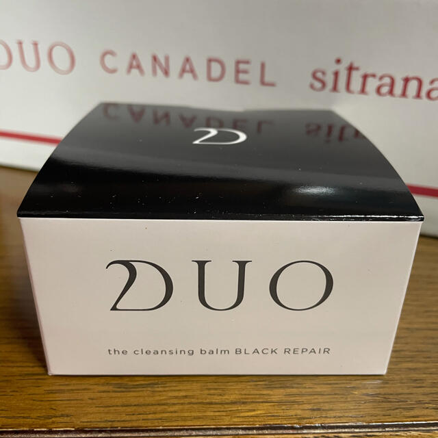 DUO デュオ ザ クレンジングバーム　ブラックリペア90g コスメ/美容のスキンケア/基礎化粧品(クレンジング/メイク落とし)の商品写真