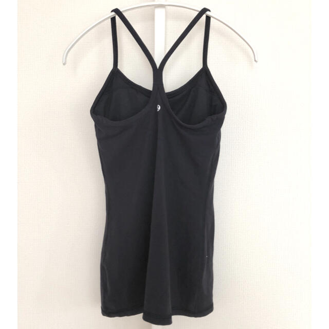 lululemon(ルルレモン)のlululemon Power Y Tank ネイビー　4(S〜M) 美品送料込 スポーツ/アウトドアのトレーニング/エクササイズ(ヨガ)の商品写真