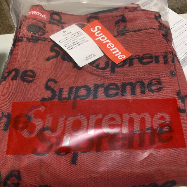 Supreme Frayed Logos Regular Jean Red 30