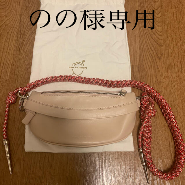 STUNNING LURE AVEC LA TROUPE ボディバッグ 大人気新品 www.gold-and
