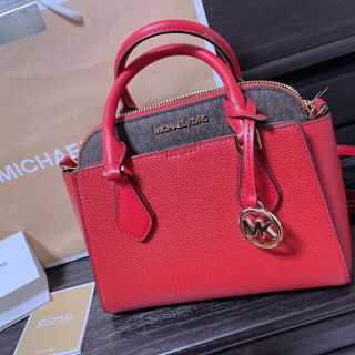 マイケルコース(Michael Kors)のマイケルコース　バッグ(ショルダーバッグ)