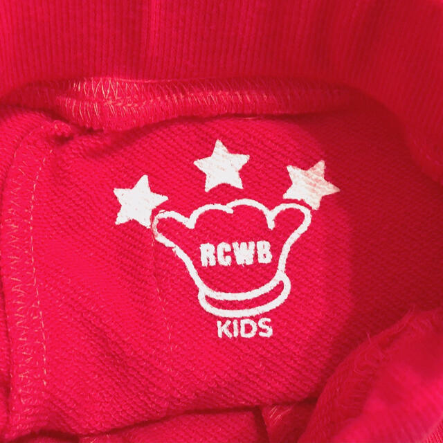 RODEO CROWNS WIDE BOWL(ロデオクラウンズワイドボウル)のRCWB*ロデオクラウンズ*ベビーキッズ*パンツ*レッド*XS(90〜95) キッズ/ベビー/マタニティのキッズ服男の子用(90cm~)(パンツ/スパッツ)の商品写真