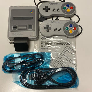 スーパーファミコン(スーパーファミコン)の【ニンテンドークラシックミニ】スーパーファミコン(家庭用ゲーム機本体)