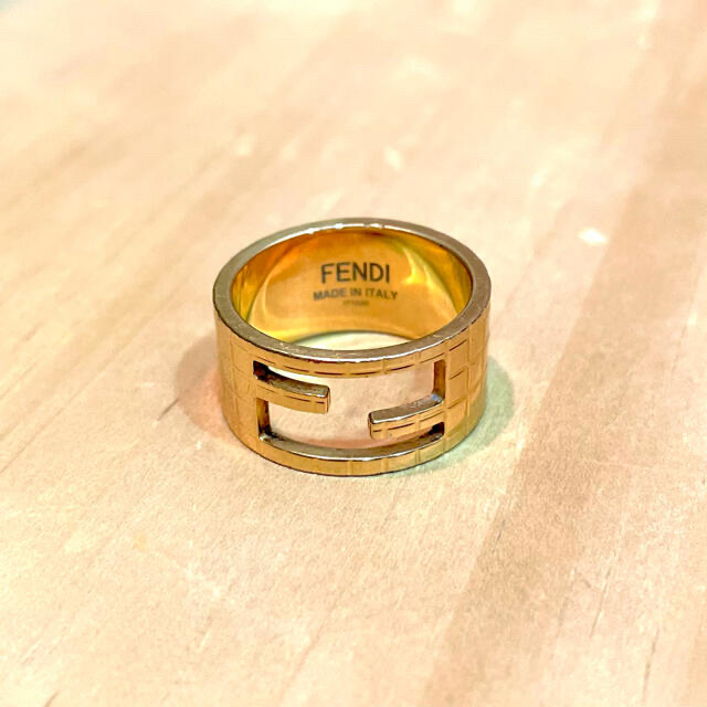 FENDI(フェンディ)のFENDI リング レディースのアクセサリー(リング(指輪))の商品写真