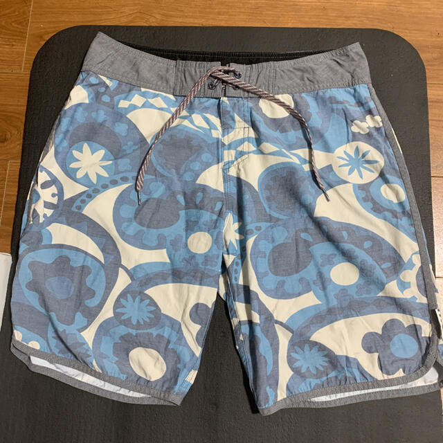 QUIKSILVER(クイックシルバー)の【最終値下げ】QUIKSILVERサーフパンツ 水着 メンズの水着/浴衣(水着)の商品写真