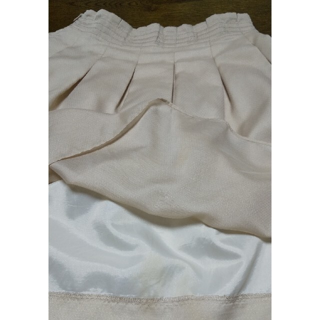 N.Natural beauty basic(エヌナチュラルビューティーベーシック)のベージュのスカート レディースのスカート(ひざ丈スカート)の商品写真