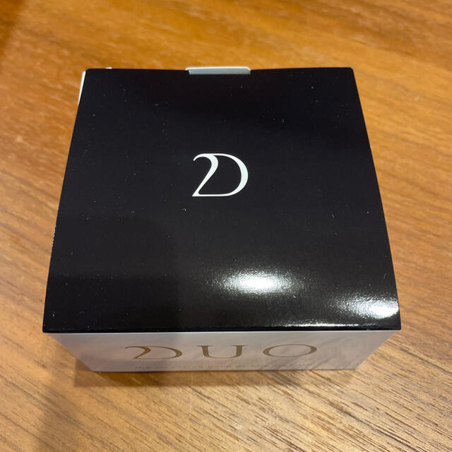 DUO デュオクレンジングバーム ブラックリペア90g コスメ/美容のスキンケア/基礎化粧品(クレンジング/メイク落とし)の商品写真