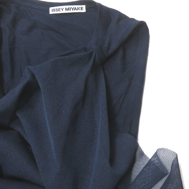 ISSEY MIYAKE(イッセイミヤケ)のISSEY MIYAKE チュールレイヤードタンクトップ レディース レディースのトップス(タンクトップ)の商品写真