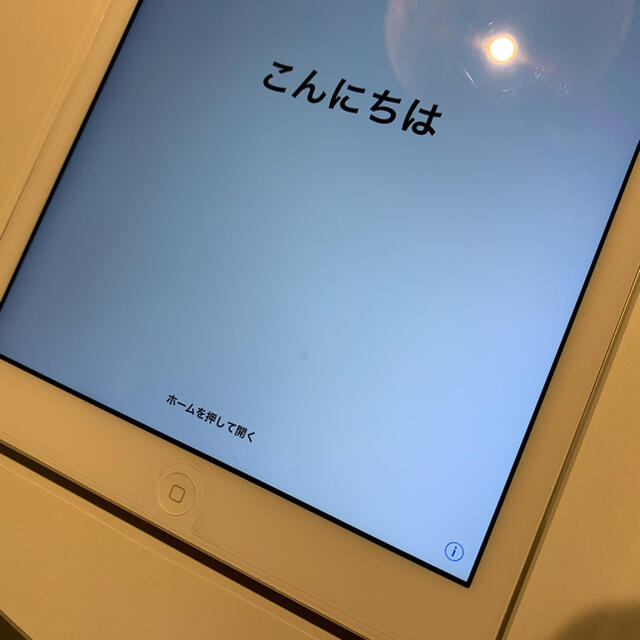 早い物勝　au iPad air 16GB Wi-Fi+Cellular 判定◯ 1