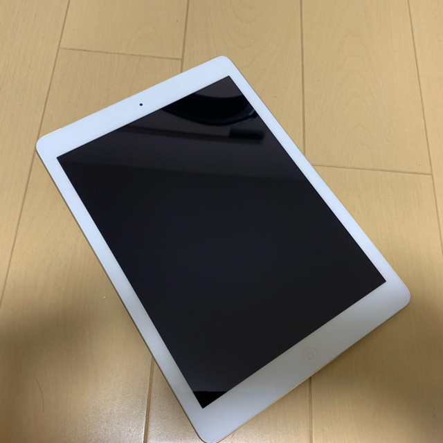 早い物勝　au iPad air 16GB Wi-Fi+Cellular 判定◯ 4