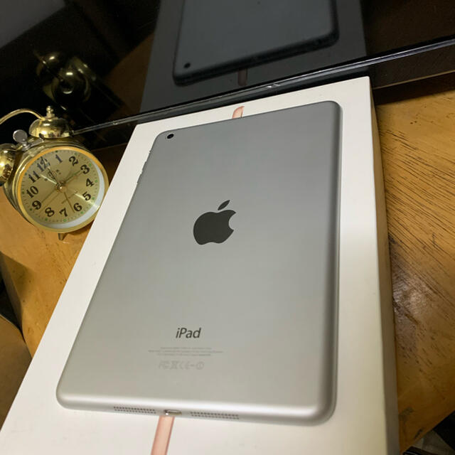 準美品　iPad  mini1 16GB  WiFiモデル  アイパッド　ミニ