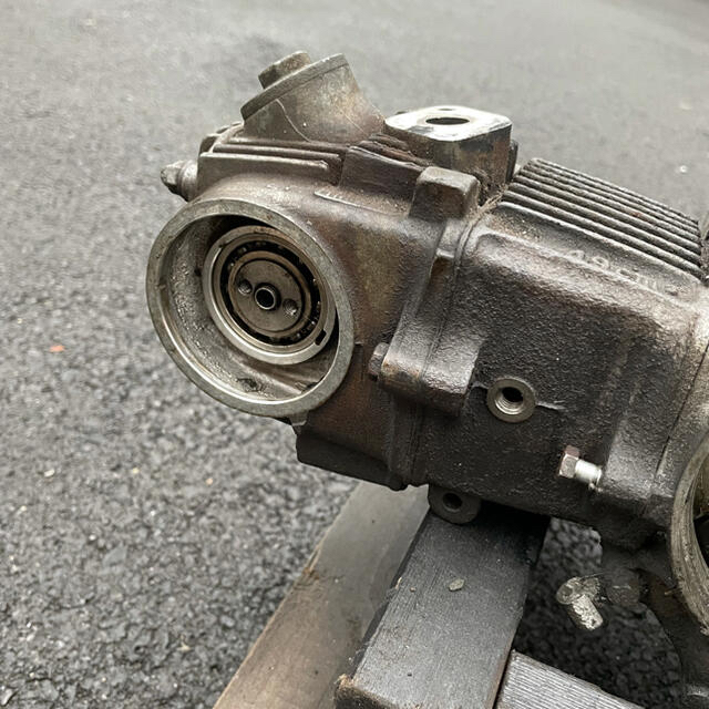 ホンダ - スーパーカブ c50 エンジン 低走行エンジンの通販 by ホンダ - スーパーカブ c50 エンジン 低走行エンジンの通販 by