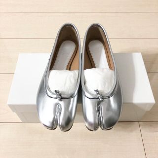 Maison Martin Margiela - Maison Margiela 足袋 タビバレエ シルバー サイズ35の通販｜ラクマ