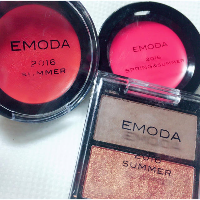 EMODA(エモダ)のEMODA×JELLY  コスメ/美容のベースメイク/化粧品(チーク)の商品写真