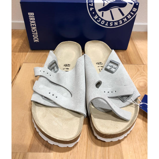 BIRKENSTOCK(ビルケンシュトック)のビルケンシュトック チューリッヒ　ホワイトスエード　43 28cm メンズの靴/シューズ(サンダル)の商品写真