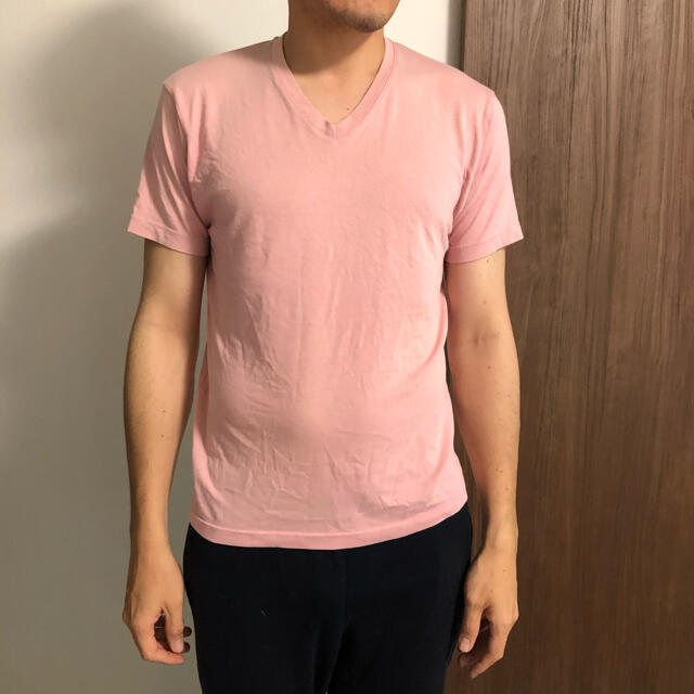 UNIQLO(ユニクロ)のくすみピンクTシャツ メンズのトップス(Tシャツ/カットソー(半袖/袖なし))の商品写真