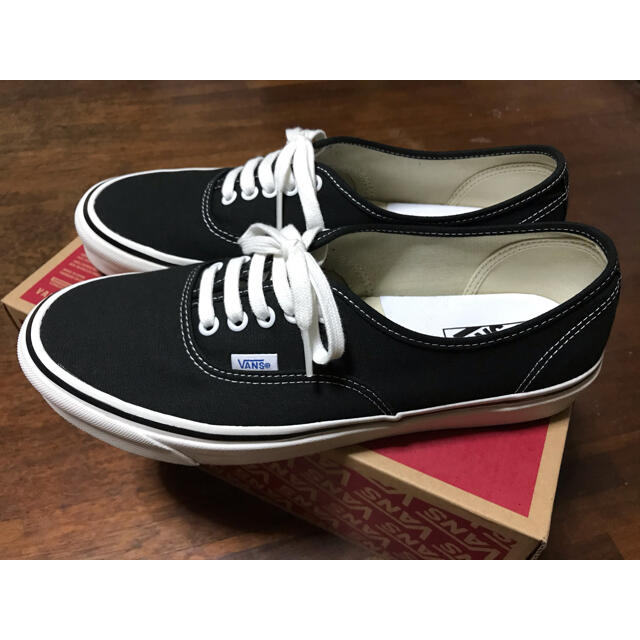 VANS(ヴァンズ)のVANS オーセンティック 44 DX 28.5cm ブラック メンズの靴/シューズ(スニーカー)の商品写真