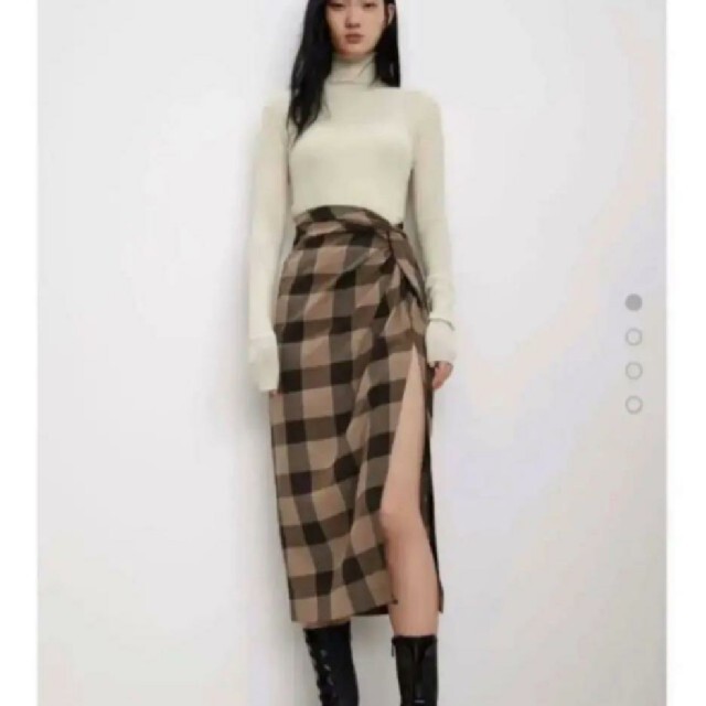 ZARA(ザラ)のZARA スリットスカート レディースのスカート(ロングスカート)の商品写真