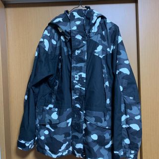 アベイシングエイプ(A BATHING APE)のエイプ スノボジャケット(マウンテンパーカー)