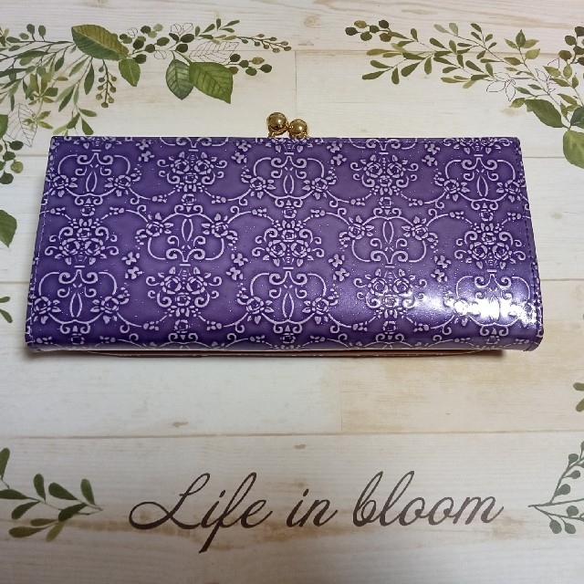 ANNA SUI ルーミー口金フラップ長財布 - 財布