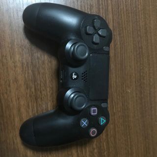 ps4 コントローラー　デュアルショック4(家庭用ゲーム機本体)