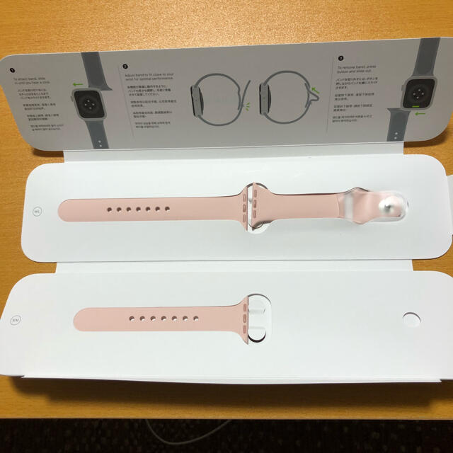 Apple Watch(アップルウォッチ)のアップルウォッチ純正スポーツバンド38㎜ 40㎜ レディースのファッション小物(腕時計)の商品写真