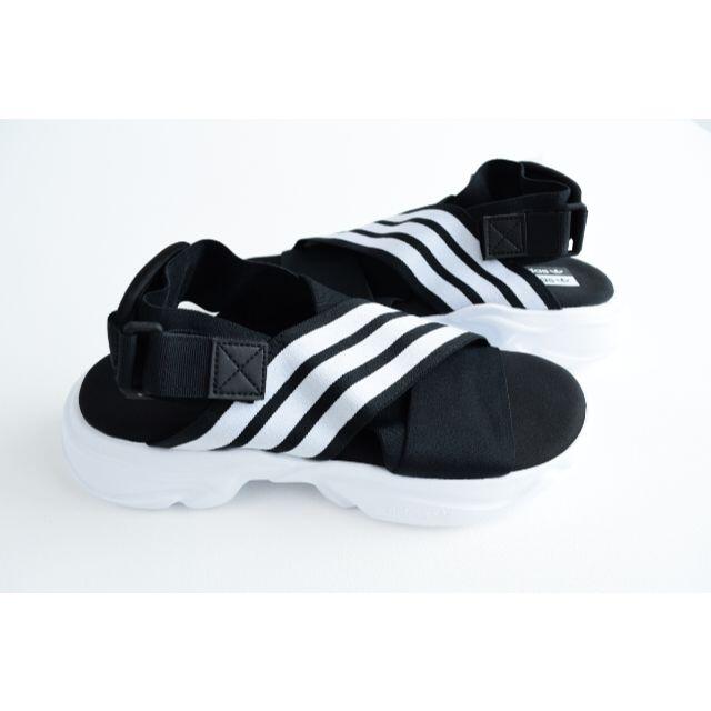 adidas(アディダス)の新品 adidas Originals マグマ サンダル　23.5cm レディースの靴/シューズ(サンダル)の商品写真