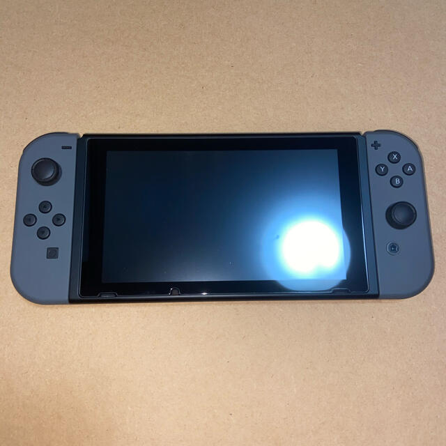 Nintendo 本体 旧型の通販 by yis's shop｜ニンテンドースイッチならラクマ Switch - 美品 Switch 新品低価