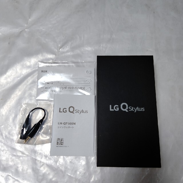 LG Electronics(エルジーエレクトロニクス)のおもち様専用LG Q Stylus スマートフォン本体 スマホ/家電/カメラのスマートフォン/携帯電話(スマートフォン本体)の商品写真