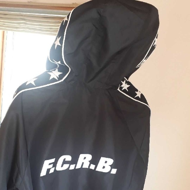 ブラックQUA【美品‼️】F.C.R.Bエフシーレアルブリストル　フードコーチジャケット