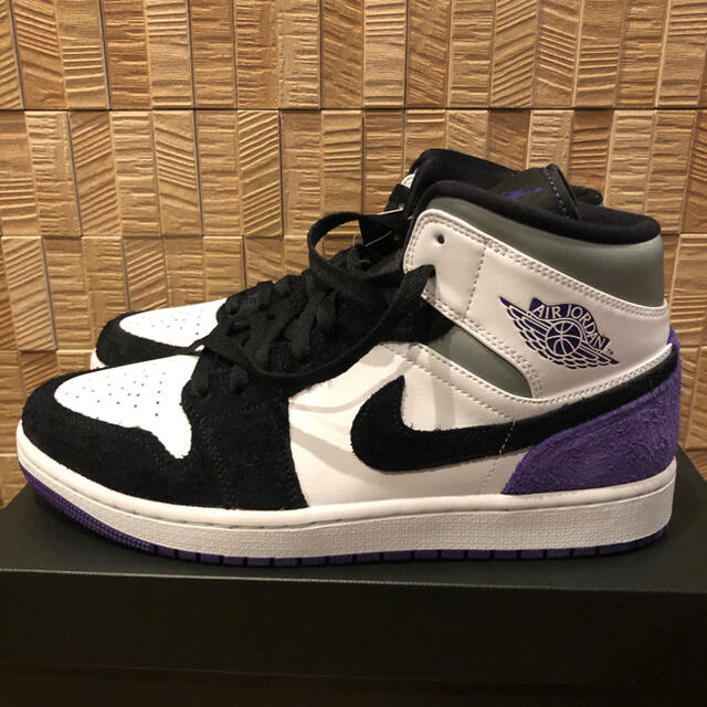 NIKE(ナイキ)のNIKE AIR JORDAN 1 MID SE メンズの靴/シューズ(スニーカー)の商品写真