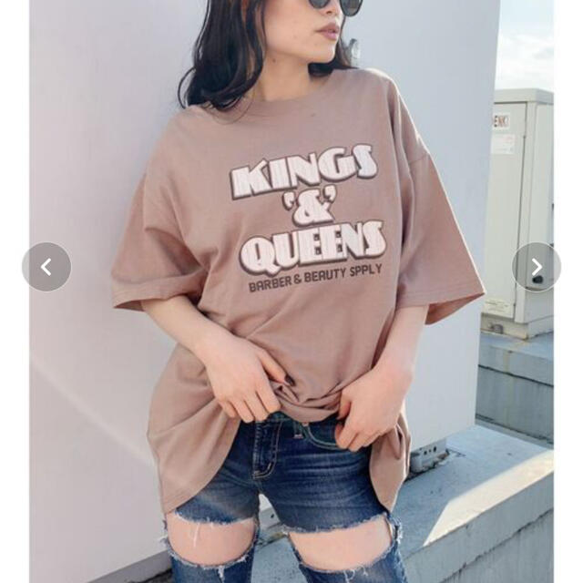 GYDA(ジェイダ)のKINGS＆QUEENSクラックTシャツ　タグ付 レディースのトップス(Tシャツ(半袖/袖なし))の商品写真