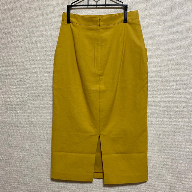 Spick & Span(スピックアンドスパン)の【新品未使用】Spick&Span  Wポケットオックスタイトスカート レディースのスカート(ひざ丈スカート)の商品写真