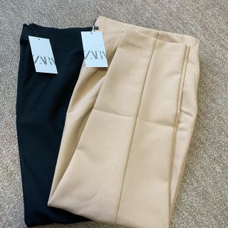 ザラ(ZARA)のZARA ハイウエストパンツ　２枚(カジュアルパンツ)