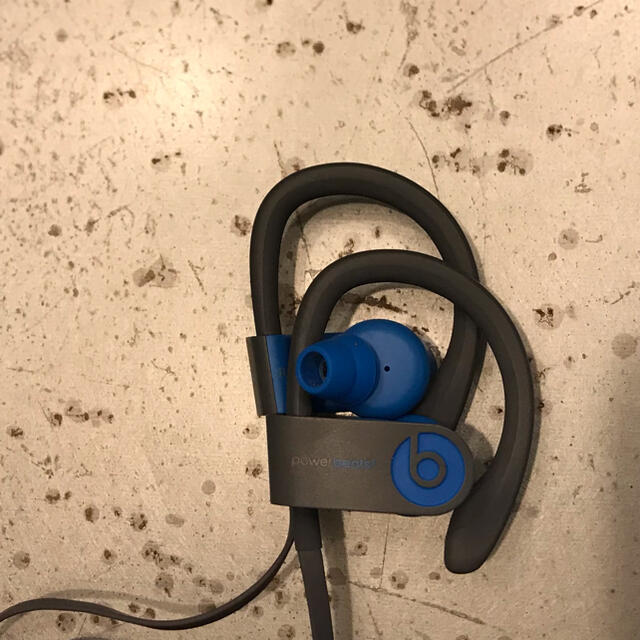 Beats by Dr Dre(ビーツバイドクタードレ)のBeats by POWERBEATS3 WIRELESS ブルー スマホ/家電/カメラのオーディオ機器(ヘッドフォン/イヤフォン)の商品写真