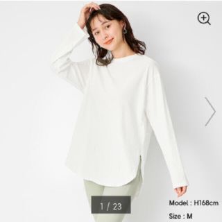 ジーユー(GU)の★新品 完売品 GU ジーユー 美シルエット ラウンドヘムロングスリーブＴ(Tシャツ(長袖/七分))