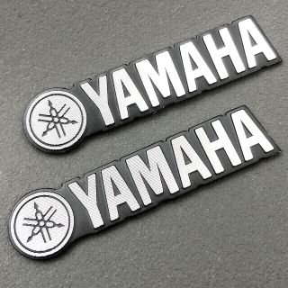 ヤマハ(ヤマハ)のYAMAHA アルミエンブレム 2枚セット(その他)