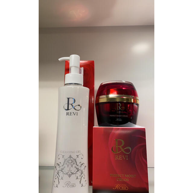 REVIクレンジング、モイストクリーム 【ギフ_包装】 9000円 www.gold