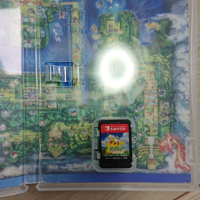 Nintendo Switch(ニンテンドースイッチ)のレッツゴーピカチュウ☆ソフト エンタメ/ホビーのゲームソフト/ゲーム機本体(家庭用ゲームソフト)の商品写真