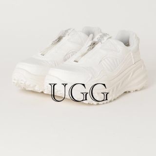 アグ(UGG)のUGG ホワイトスニーカー　25.0cm(スニーカー)