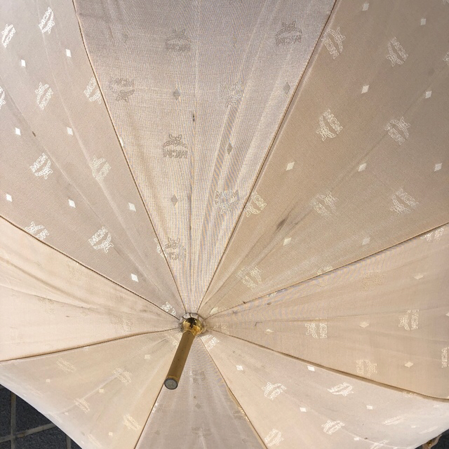 MCM(エムシーエム)のMCM 傘 レディースのファッション小物(傘)の商品写真