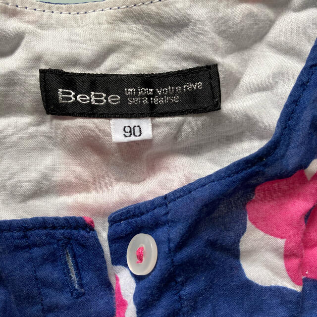 BeBe(ベベ)のbebe トップス 90 キッズ/ベビー/マタニティのキッズ服女の子用(90cm~)(Tシャツ/カットソー)の商品写真