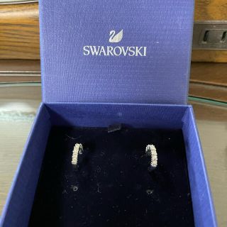 スワロフスキー(SWAROVSKI)のスワロフスキー　ピアス(ピアス)