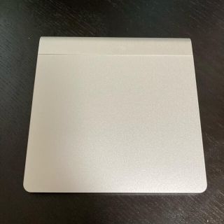 アップル(Apple)のAPPLE MAGIC TRACKPAD アップル純正 マジックトラックパッド(PC周辺機器)