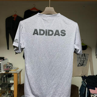 アディダス(adidas)のアディダス　バックプリント(Tシャツ/カットソー(半袖/袖なし))